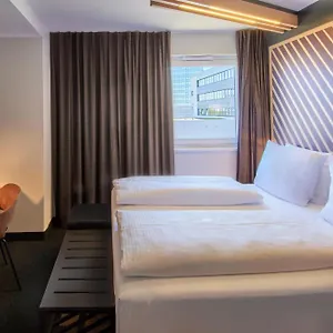 Hotel Frankfurt-niederrad, Frankfurt nad Mohanem