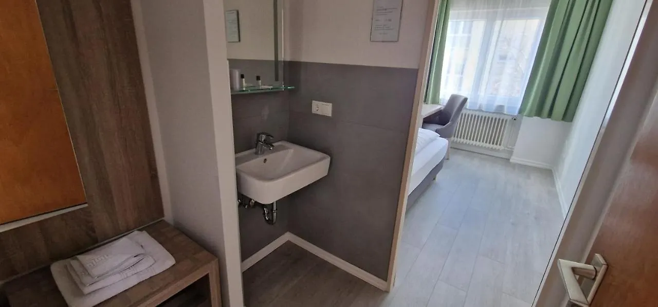 Hotel Ladage Φραγκφούρτη 0*,  Γερμανία